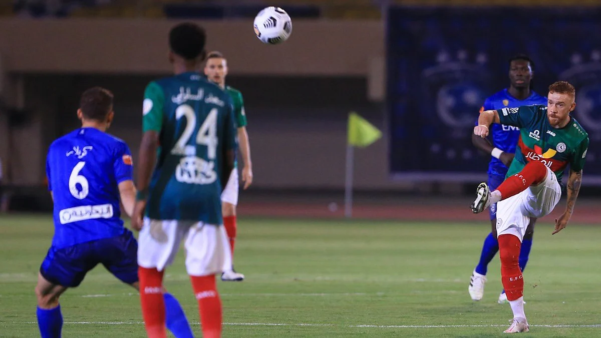 مدرب الهلال يراهن على أوراق لوشيسكو.. والاتفاق يحشد القوة الضاربة