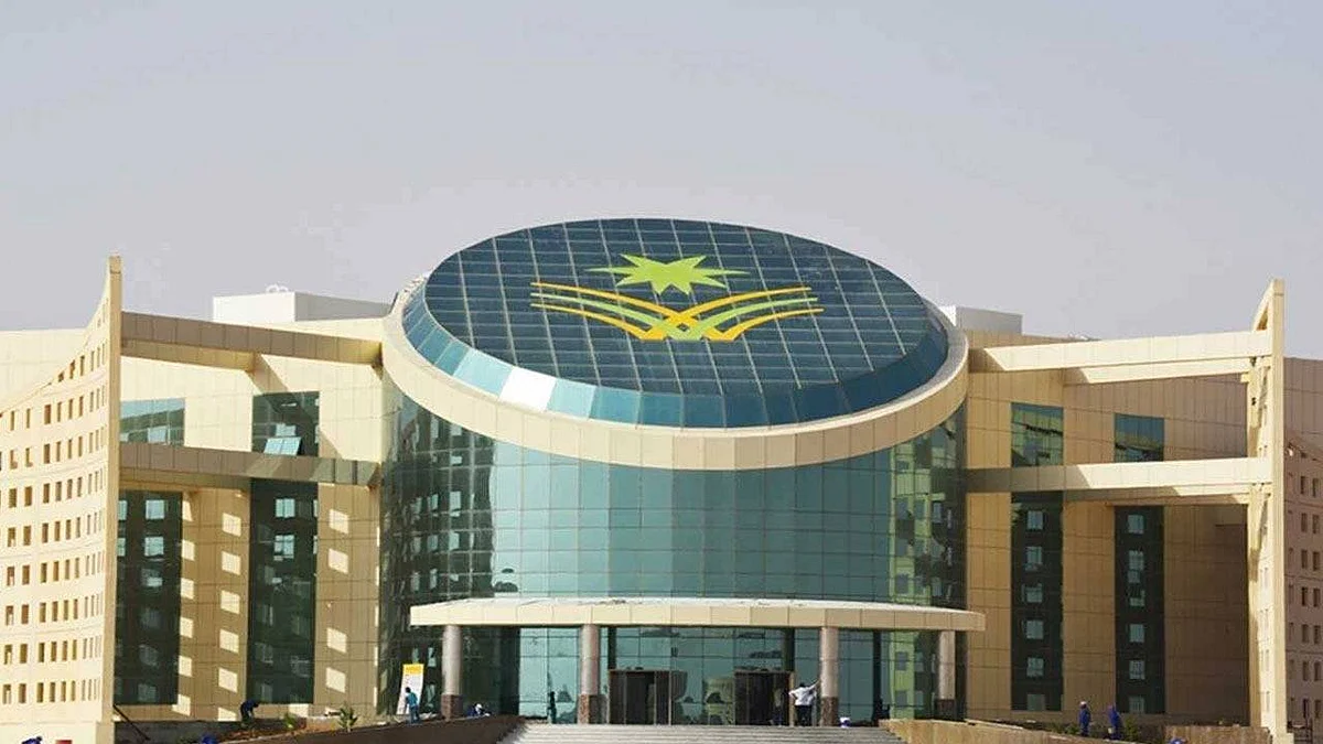 جامعة نجران تستقبل الأحد طلبات القبول للمنح الداخلية والخارجية