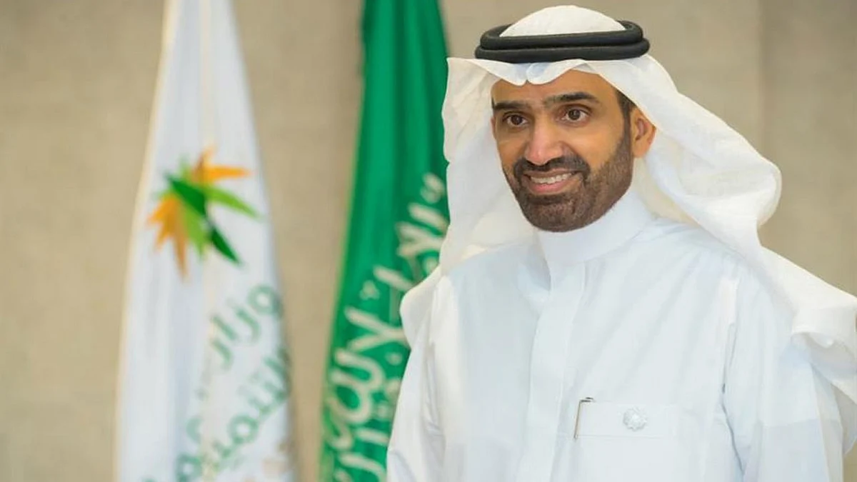 وزير الموارد البشرية يشيد بترتيب السعودية في تقرير «المرأة» عالميًّا
