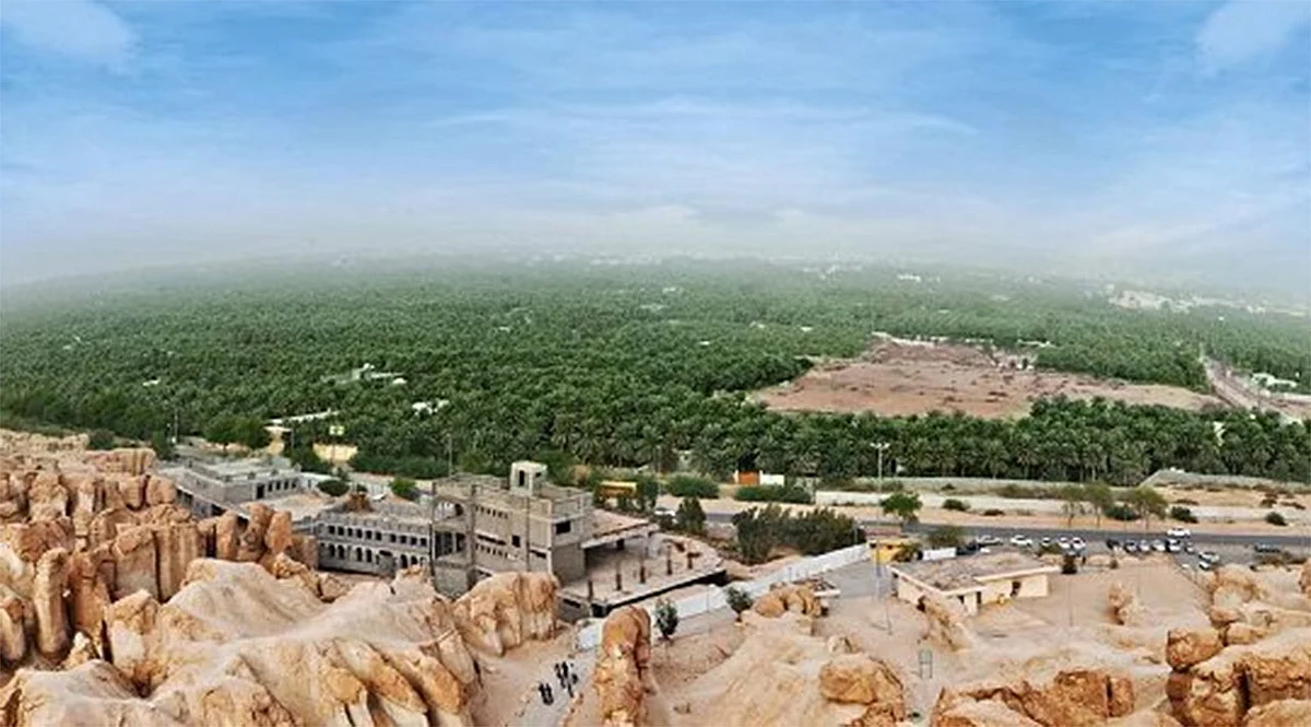 الأرصاد: سحب رعدية ورياح نشطة وأتربة مثارة على بعض مناطق المملكة