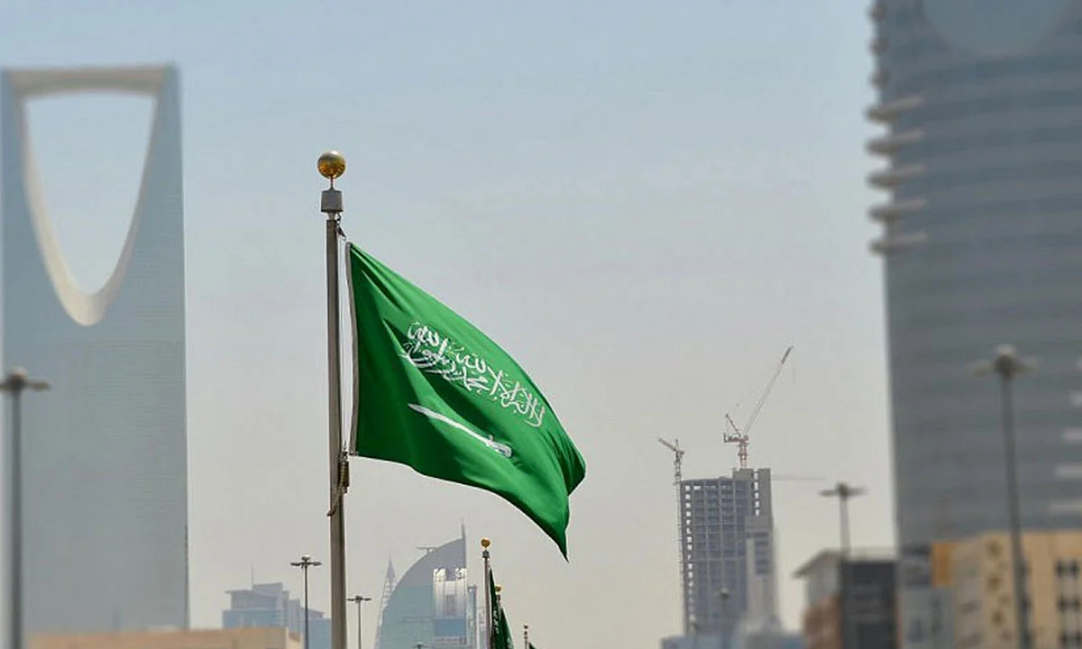 أخبار السعودية اليوم.. إقبال عالٍ جدًّا على مراكز اللقاح.. وانخفاض مفاجئ في درجات الحرارة السبت