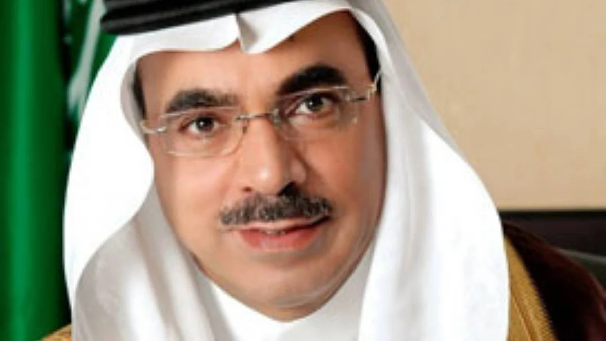 أمين الشرقية يدشن خدمة التوقيع الإلكتروني للإجراءات الإدارية