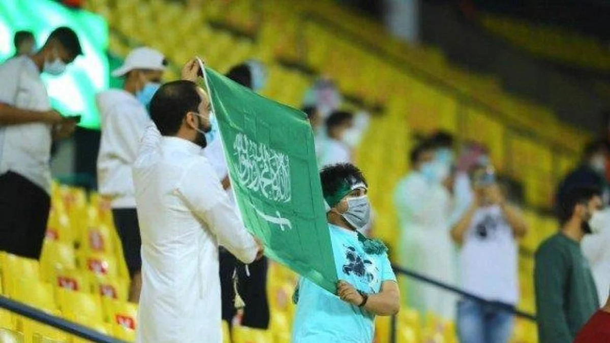 بالفيديو.. لأول مرة منذ الجائحة.. جماهير الأخضر تزين مدرجات مرسول بارك