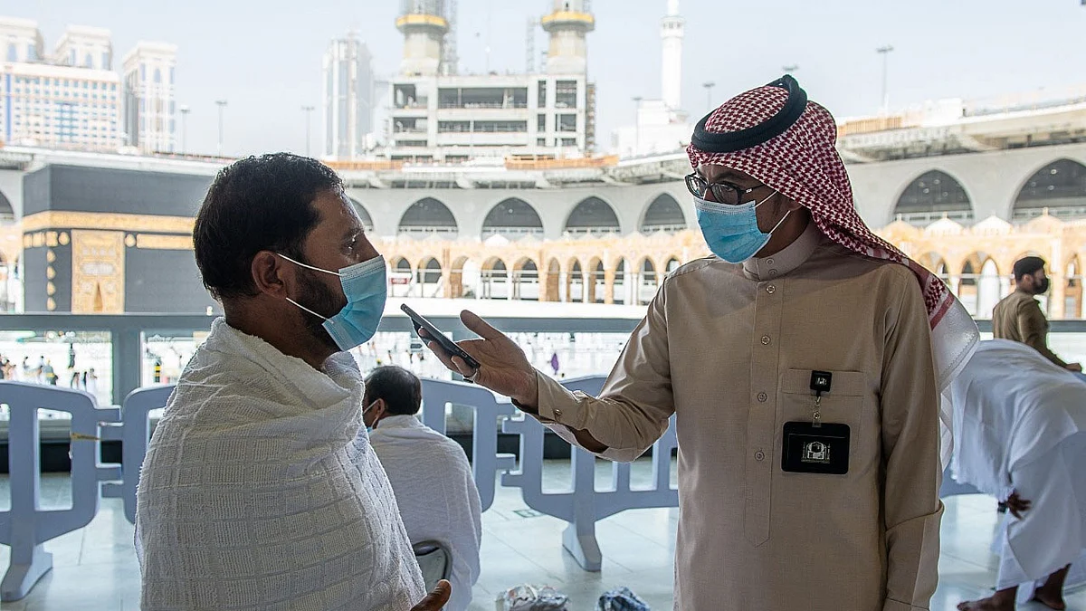 بالصور.. معتمرون يشيدون باستعدادات «شؤون الحرمين» لاستقبال رمضان: دور عظيم للحكومة