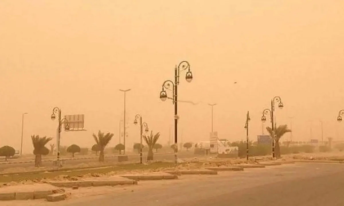 «الصخري»: عواصف ترابية على مناطق عدة اليوم وغدًا الجمعة