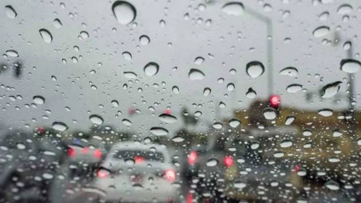 الحصيني يتوقع هطول أمطار غزيرة وغبار بعدد من المناطق