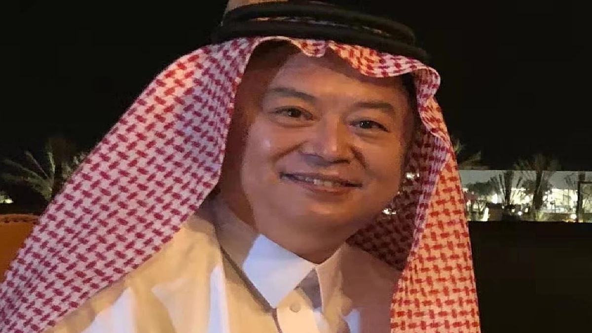 مرتديًا «الزي السعودي».. سفير الصين بالرياض يحتفي بشهر رمضان