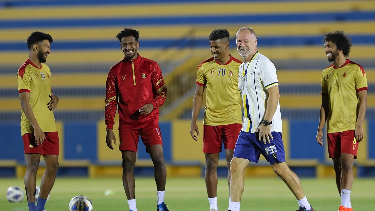 «كورونا» يهاجم النصر بشراسة قبل جولة الحسم القارية
