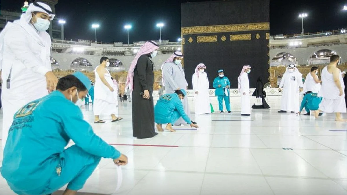 رفع طاقة الاستيعاب لمسارات صحن المطاف وتخصيص أربعة منها لكبار السن