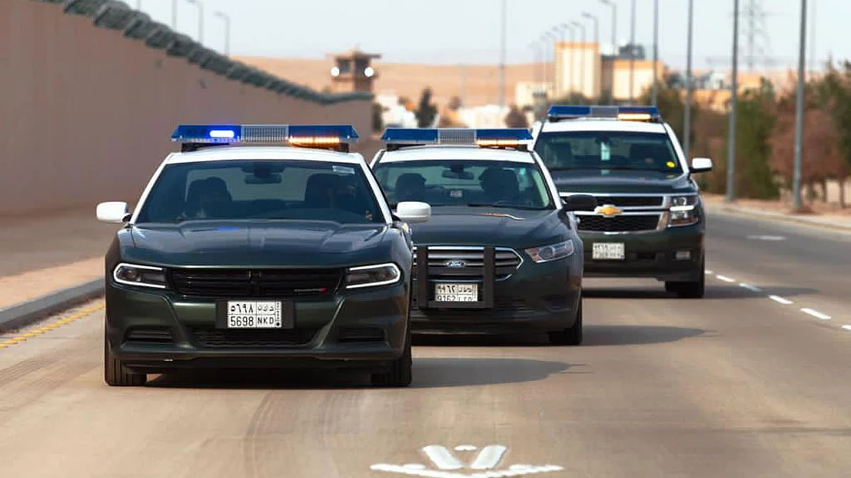 الإطاحة بـ 4 مواطنين ارتكبوا 47 جريمة سرقة من متاجر الذهب والمجوهرات