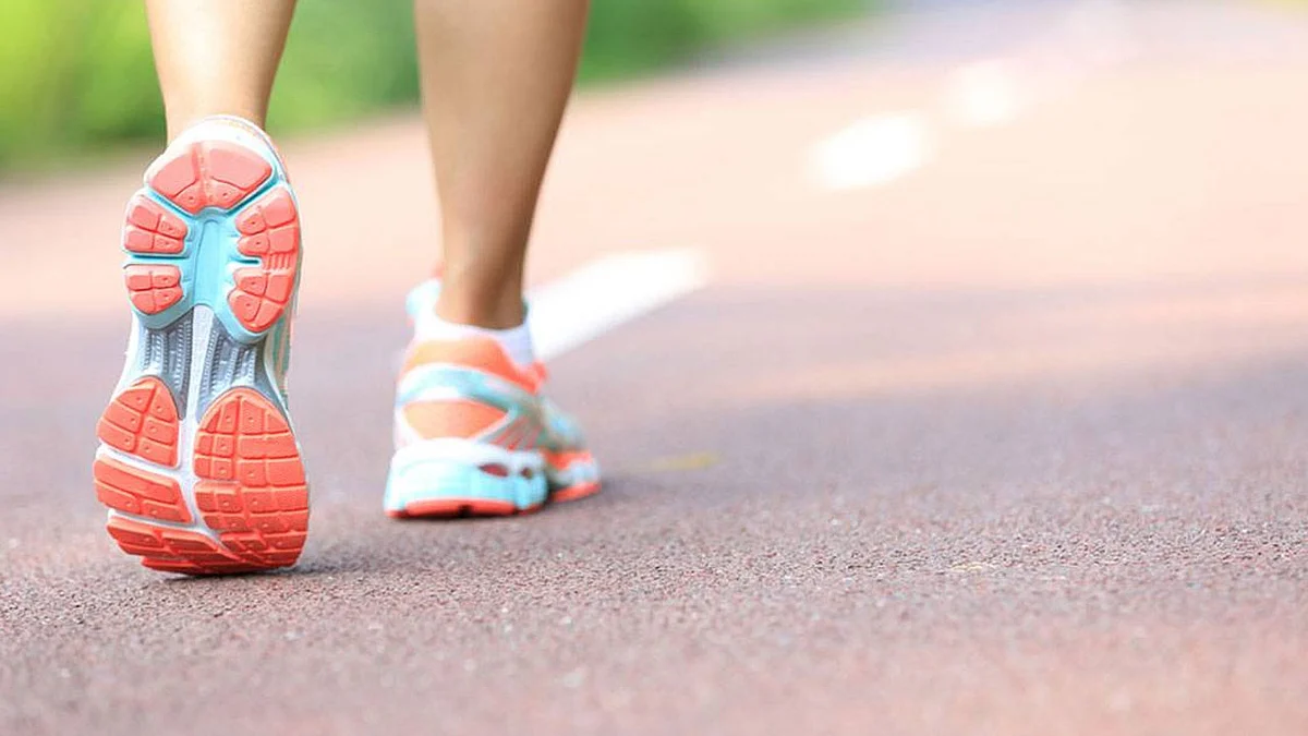 لراحة القدمين.. كيف تختار الحذاء الرياضي المناسب؟