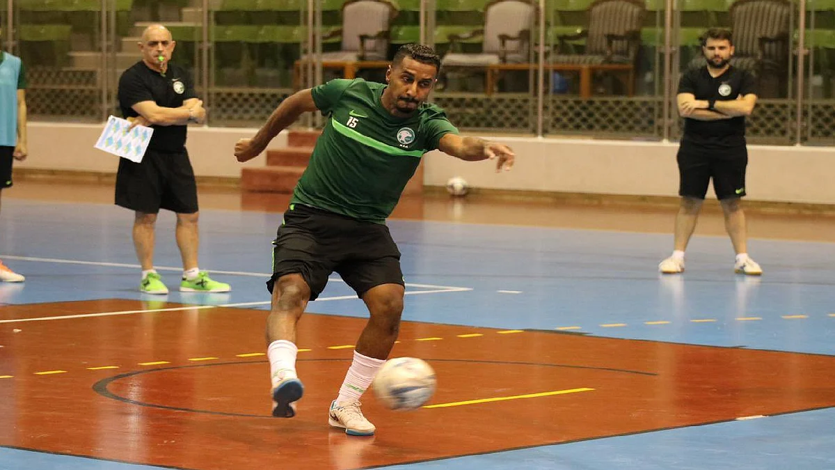 «أخضر الصالات» يستعد لكأس العرب بمواجهة ودية مع العلمين