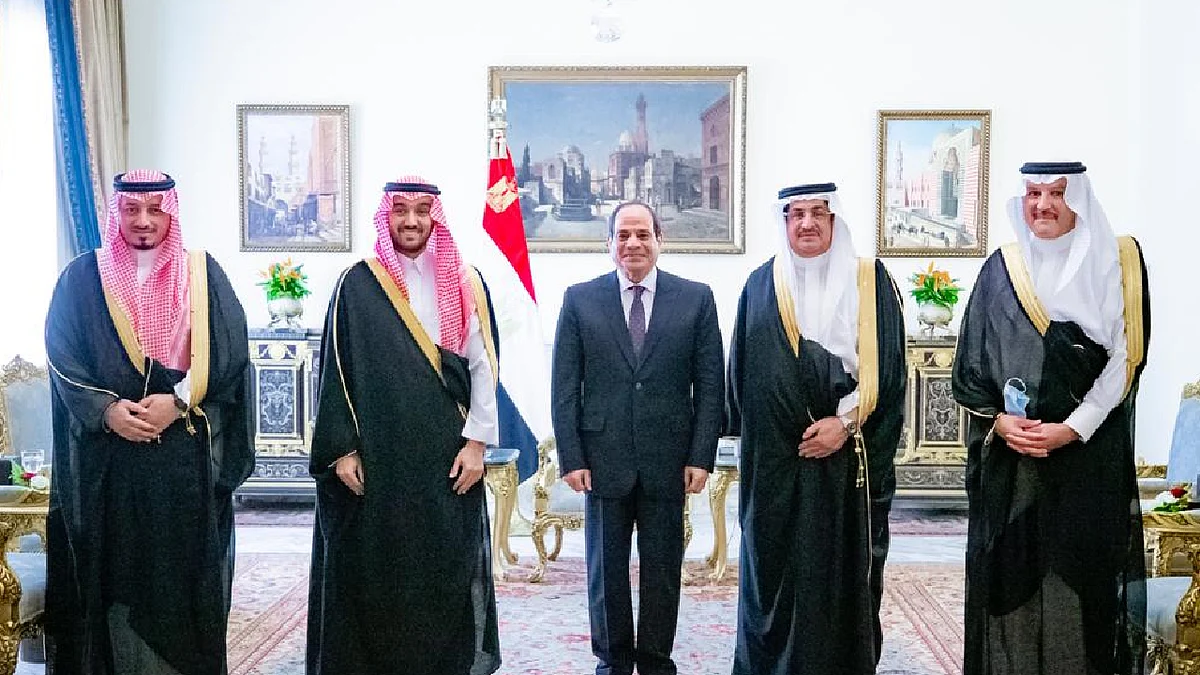 الرئيس المصري يستقبل وزيري الرياضة والحج السعوديين