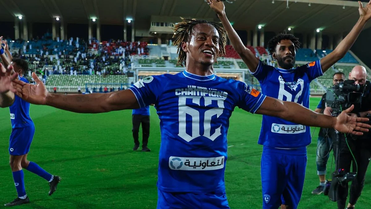 بالفيديو.. متحدث النصر السابق: الهلال فاز بـ«دوري الخبل».. والعالمي زعيم الكرة السعودية