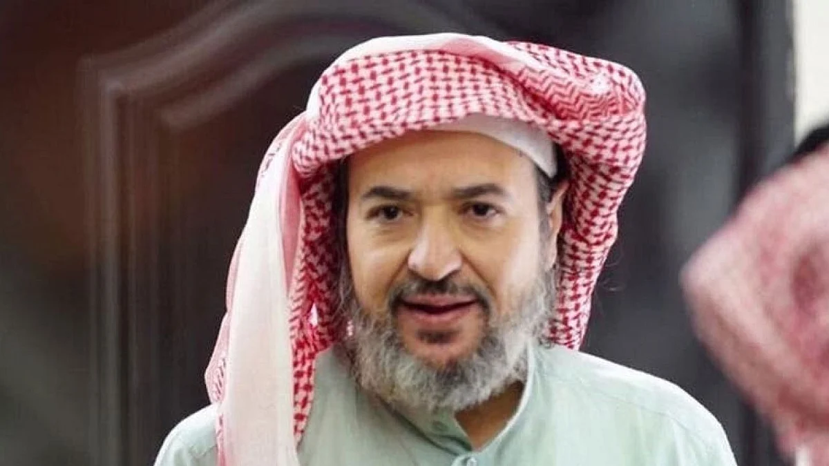 العناية الإلهية تنقذ «خالد سامي» بعد توقف قلبه.. ونجله يكشف التفاصيل