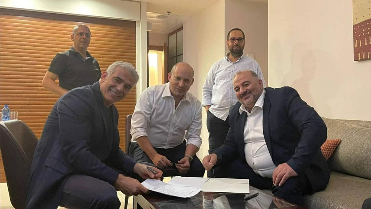 صورة تكشف حقيقة الجماعة الإرهابية.. الإخوان يتحالفون مع اليمين في إسرائيل