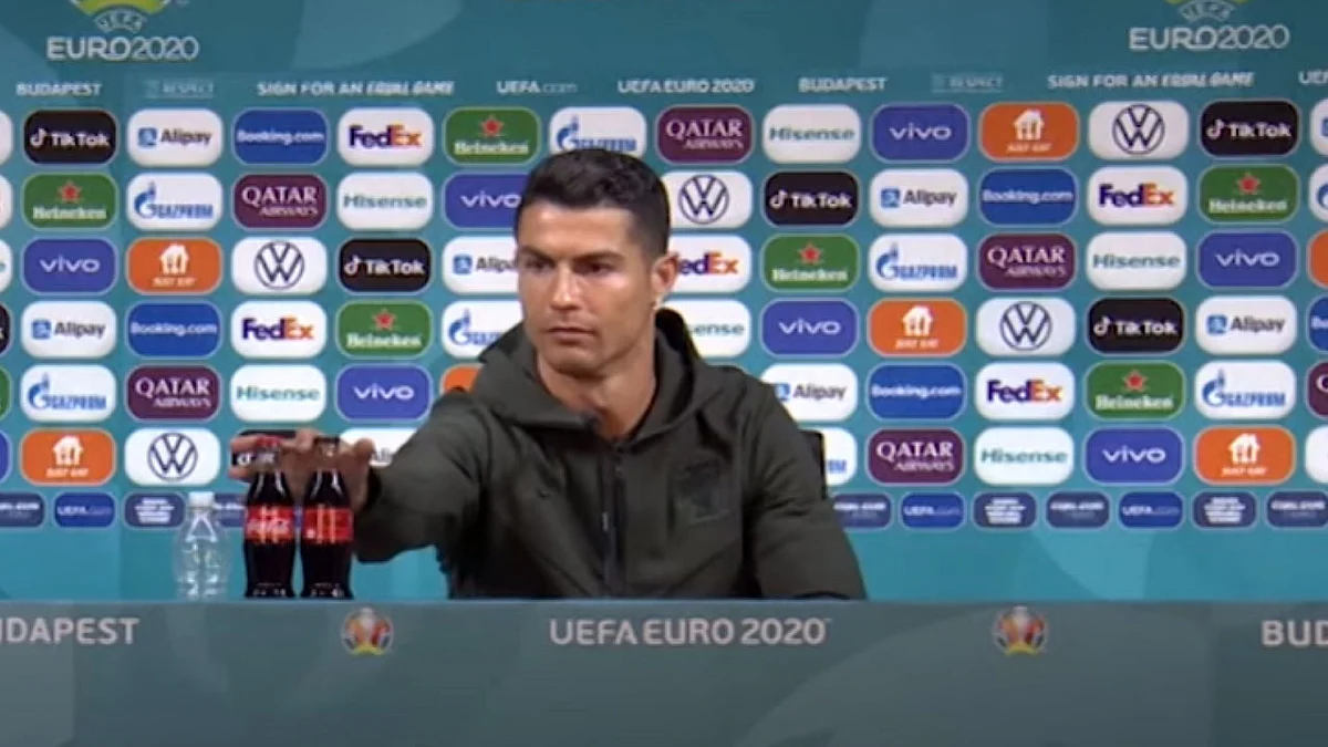«يويفا» يرد بقوة على تجاوز اللاعبين ضد رعاة يورو 2020