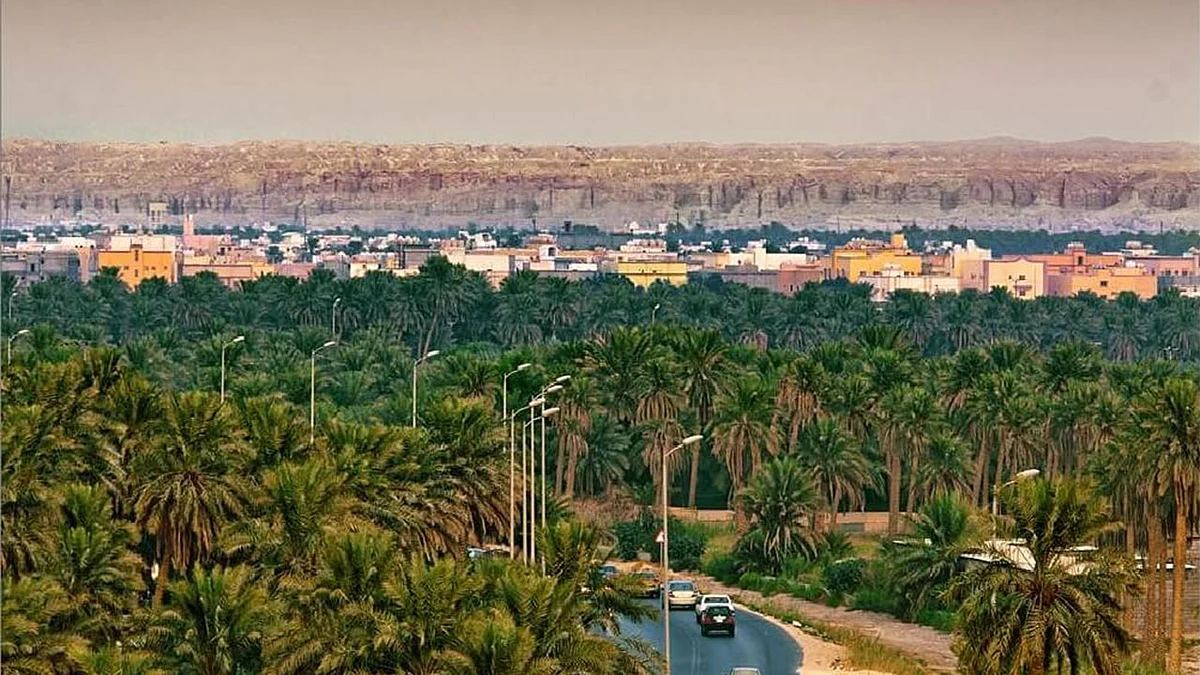 الأرصاد: سحب وأمطار رعدية ونشاط للرياح والأتربة على مناطق عدة