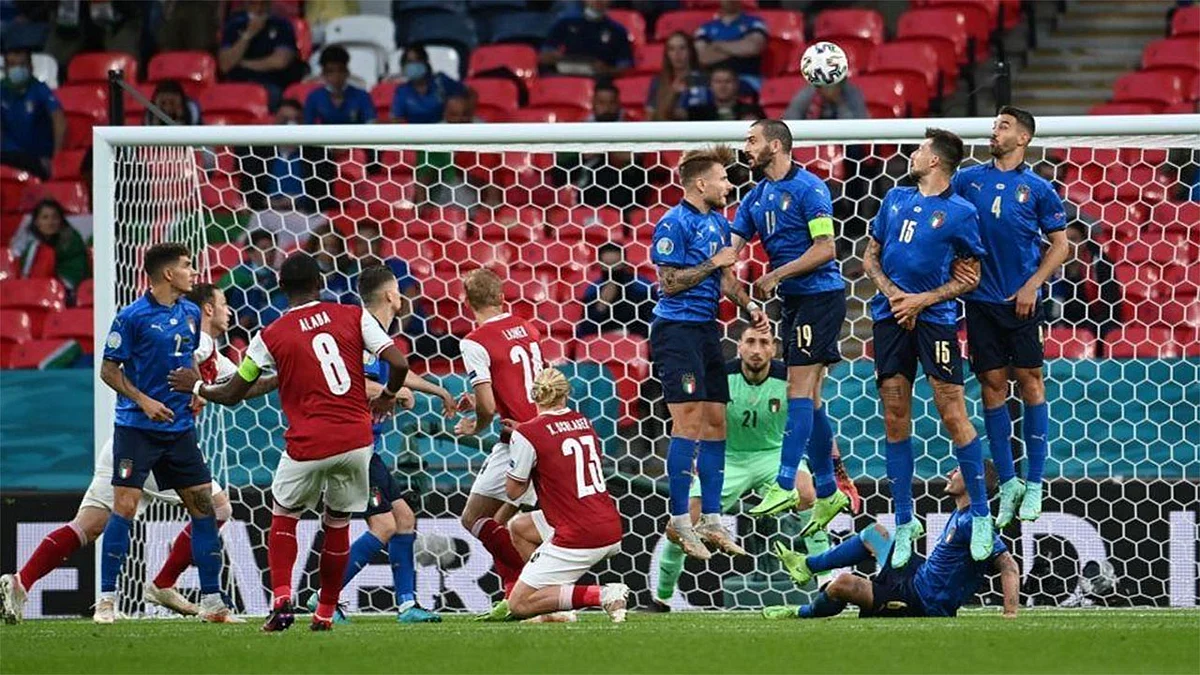 إيطاليا تهزم النمسا بصعوبة وتبلغ ربع النهائي في اليورو