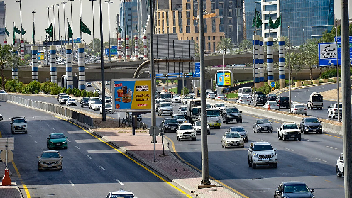 الحصيني: بدء أيام رياح السموم وجمرة القيض ونقصان النهار