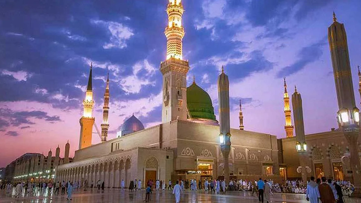 أئمة المسجد النبوي يعددون جهود السعودية في مواجهة كورونا