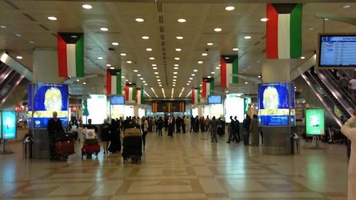 الكويت تمنع سفر مواطنيها غير المحصنين من كورونا