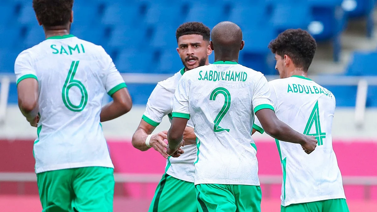 رأسية العمري تفرض تعادلًا عادلًا في الشوط الأول أمام البرازيل