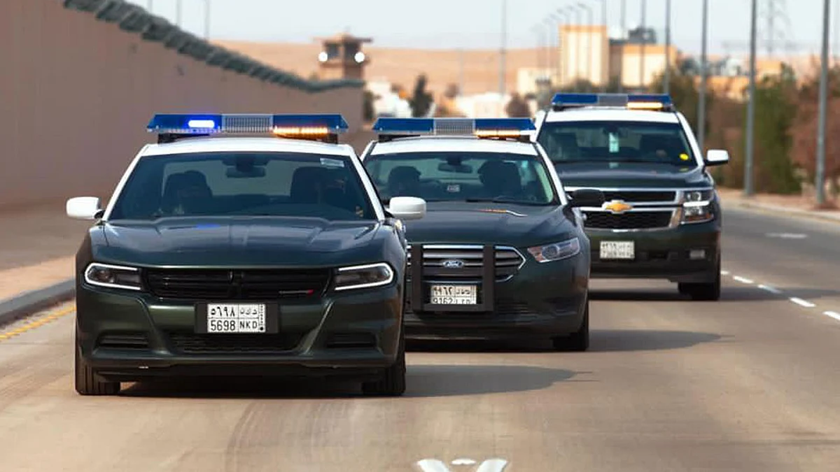 «شرطة جازان» تُطيح بـ4 أشخاص ارتكبوا جرائم سطو على منازل وسرقة أموال ووثائق رسمية