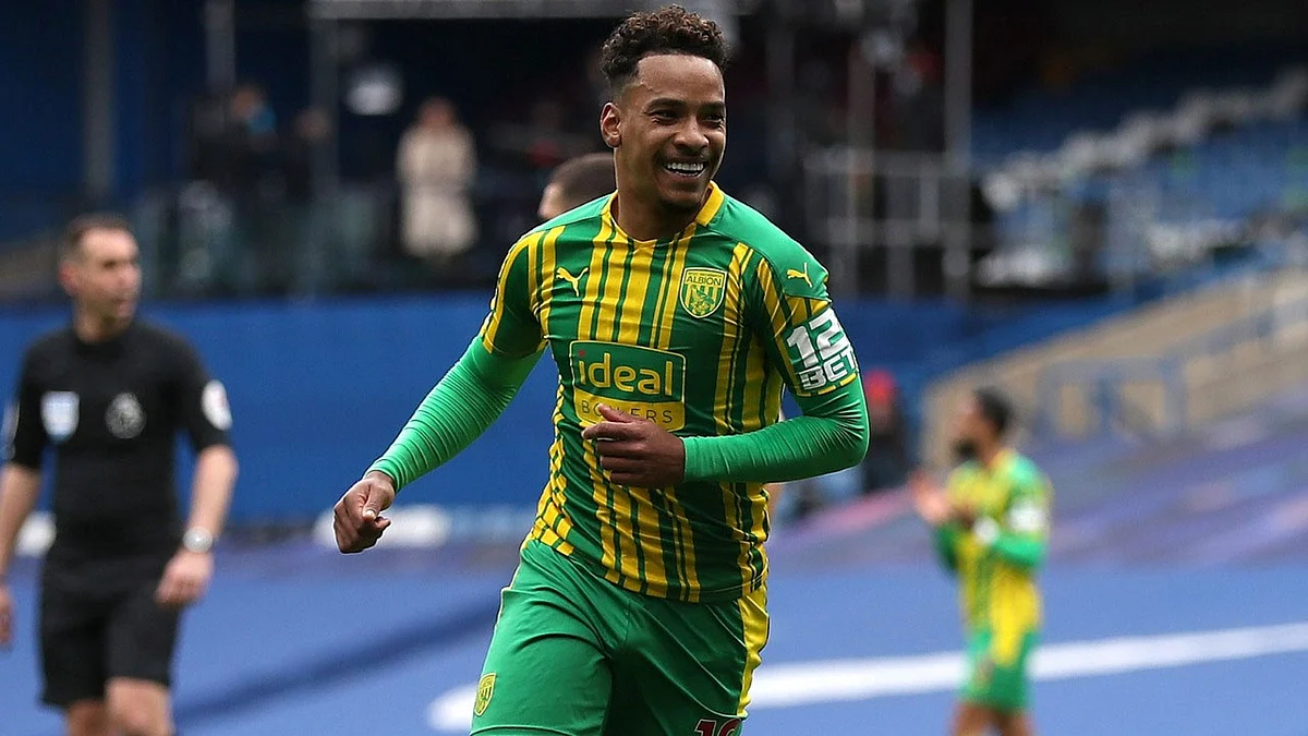 ماثيوس بيريرا يضغط على وست بروميتش من أجل الهلال
