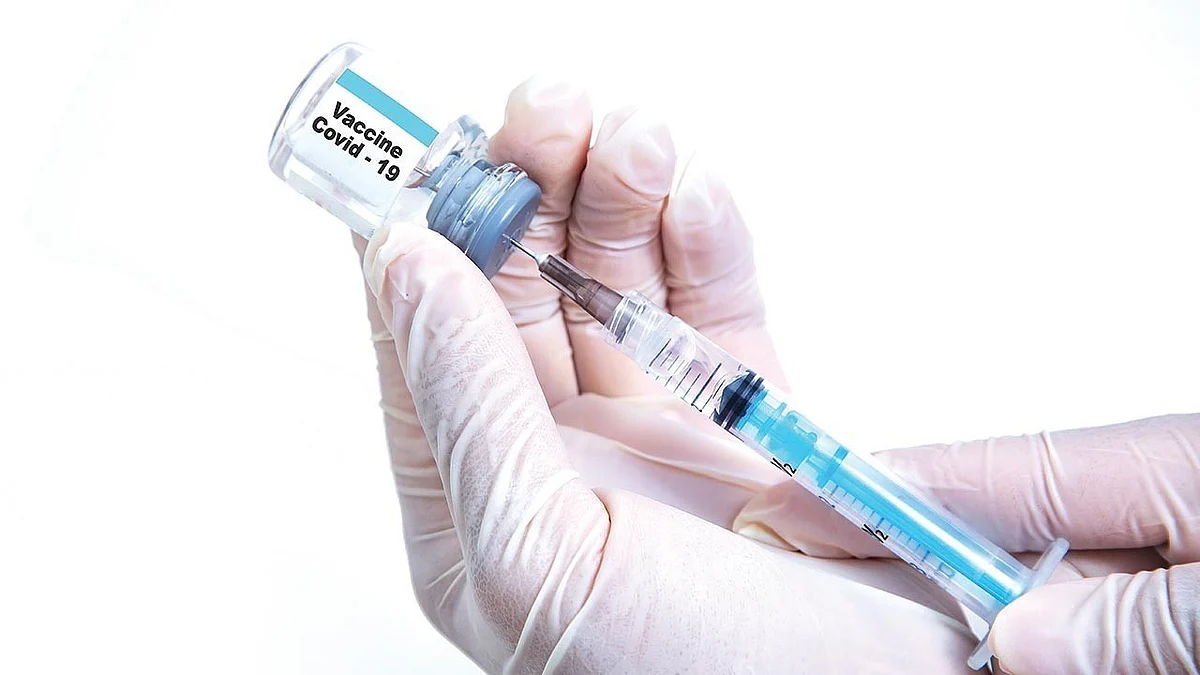الصحة تسجل رقمًا قياسيًا في عدد جرعات لقاح كورونا المعطاة خلال يوم واحد