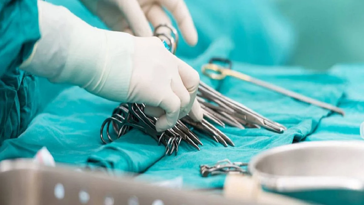 فريق طبي ينجح في إنقاذ حياة مريض تعرض لتهتك في الكلى بصبيا