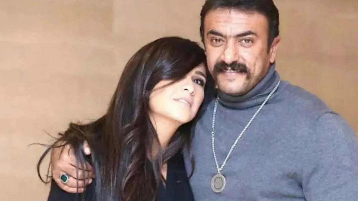 زوج الفنانة ياسمين عبدالعزيز يهدد: لكل حادث حديث