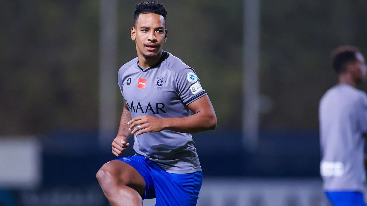 بيريرا يعلق على مشاركته الأولى مع «الهلال».. ويشكر جماهير الزعيم