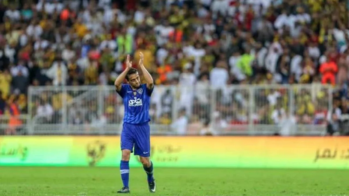 أسطورة «الهلال» يساند الاتحاد قبل نهائي البطولة العربية برسالة تحفيزية
