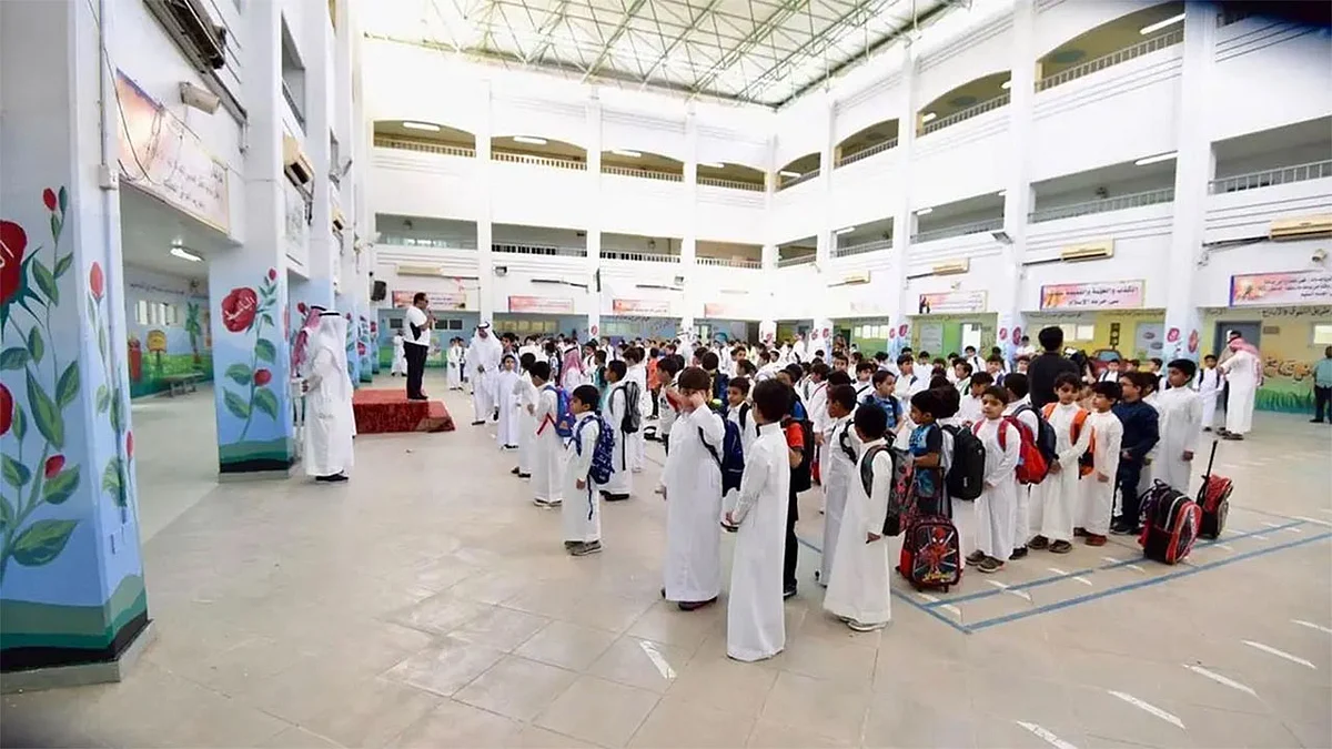 اليوم.. عودة الطلاب للمدارس حضوريًا بعد غياب 538 يومًا