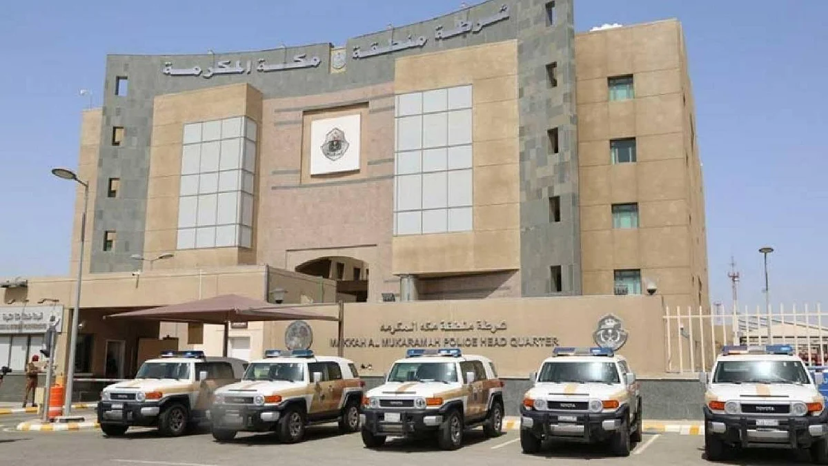 «شرطة مكة» تُطيح بمواطن نقل مخالفين لنظام أمن الحدود