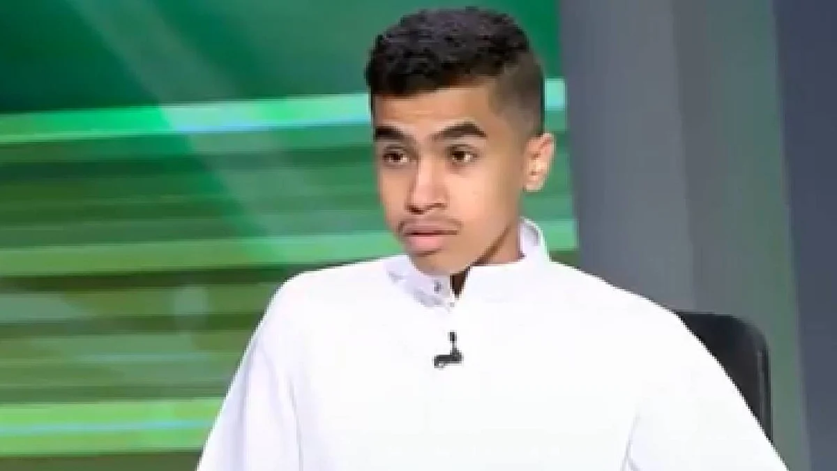 نواف شاب سعودي امتهن غسيل السيارات: تتجاوز أرباحها أحيانًا 30 ألف ريال شهريًا