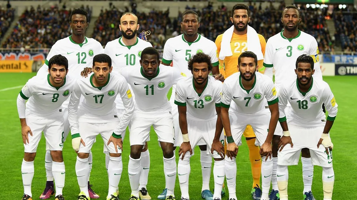 التشكيل المتوقع.. عُمان تستضيف السعودية في قمّة تصفيات كأس العالم 2022