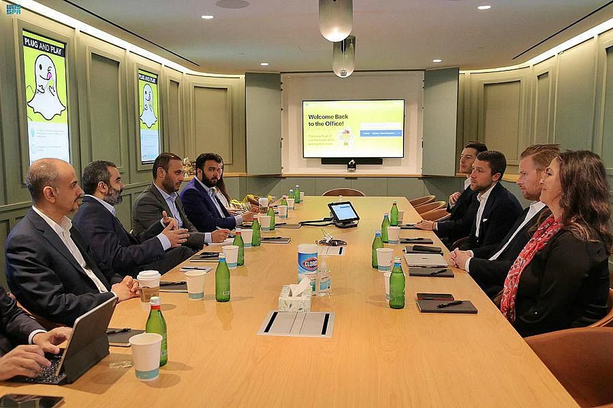 Minister of Communications and Information Technology Meets with Vice President of Snap Inc