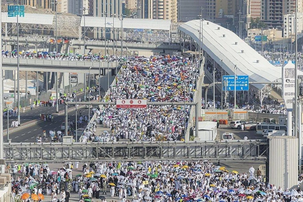 Pilgrims perform four main rituals of Hajj Saturday