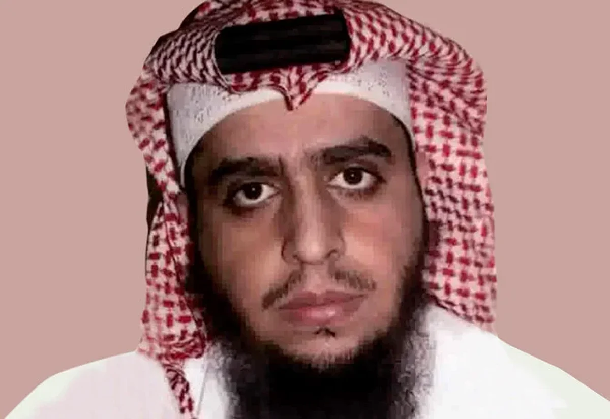 Terrorist detonates suicide vest as Saudi security forces try to make arrest