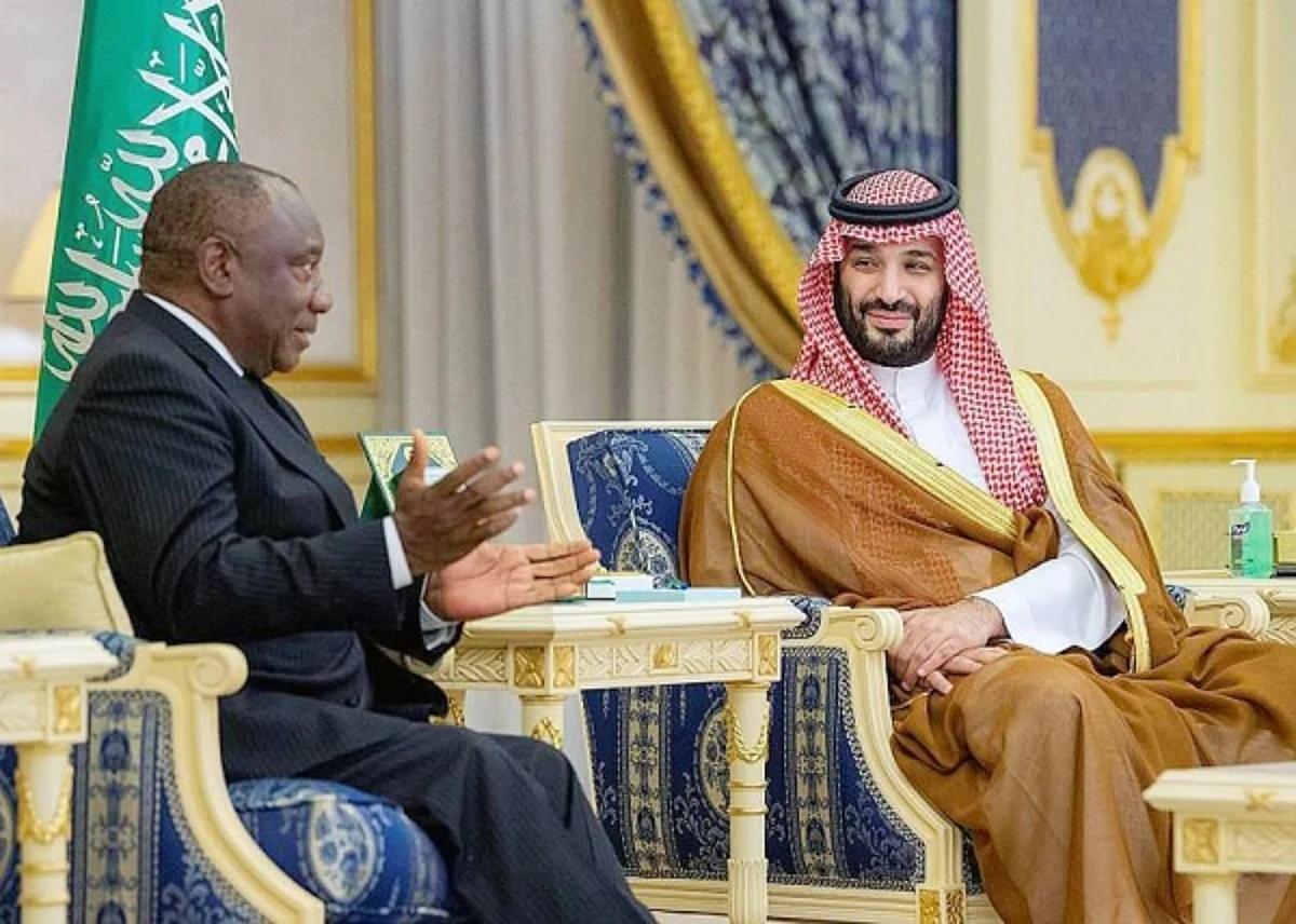 Crown Prince, South Africa president review aspects of cooperation in various fields