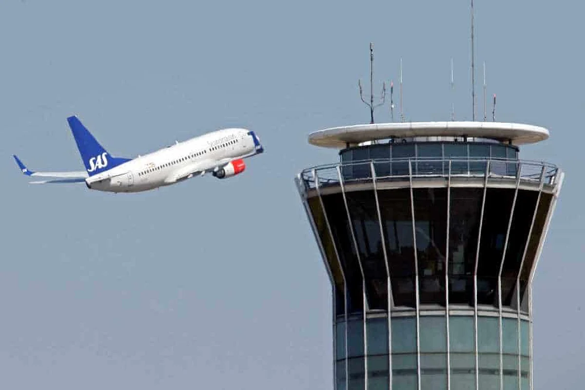 Airline SAS cancels 587 flights on Sunday because of pilot strike
