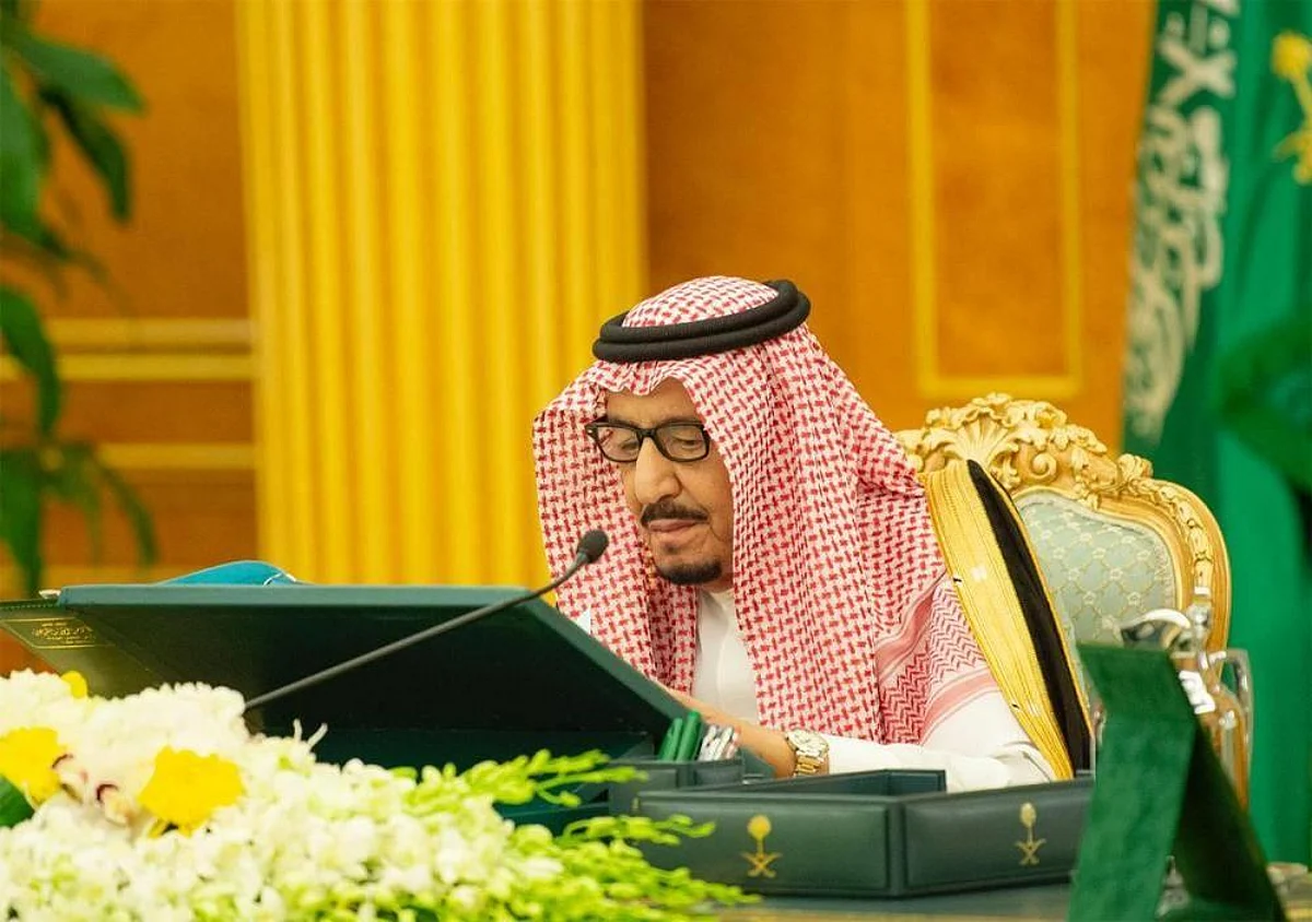 King Salman Chairs Kingdom’s Cabinet Session in Riyadh