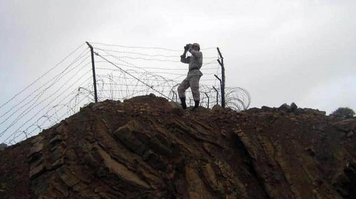 Pakistan asks Iran to act on militants behind Baluchistan killings
