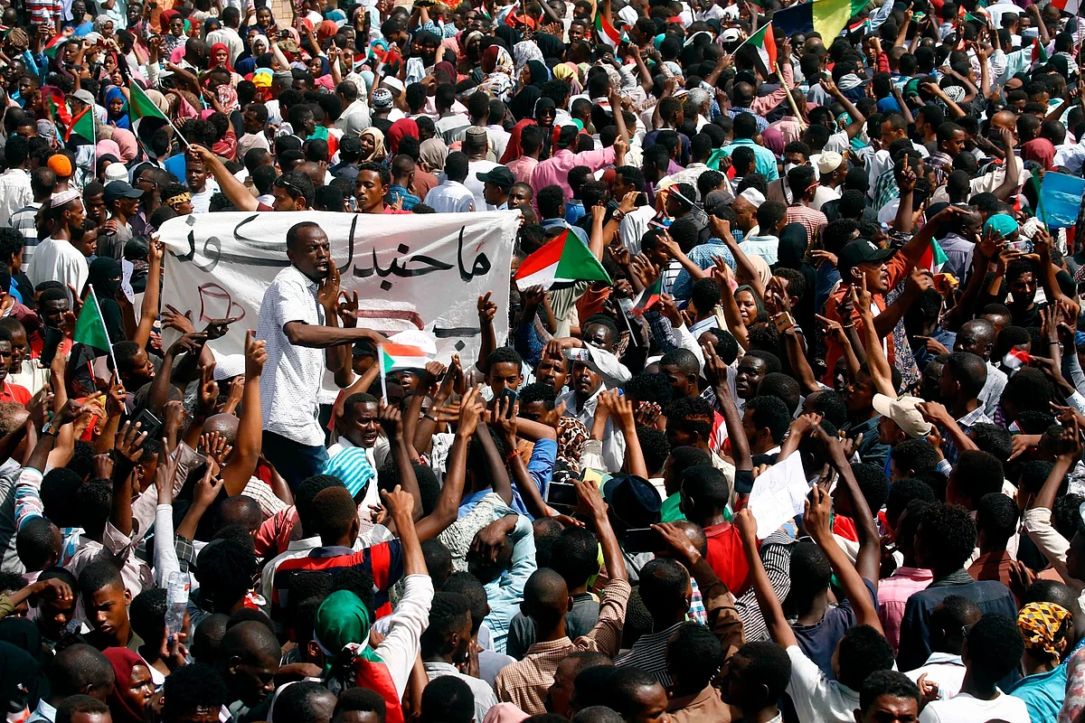 United Arab Emirates welcome Al-Burhan’s appointment head of Sudanese military council