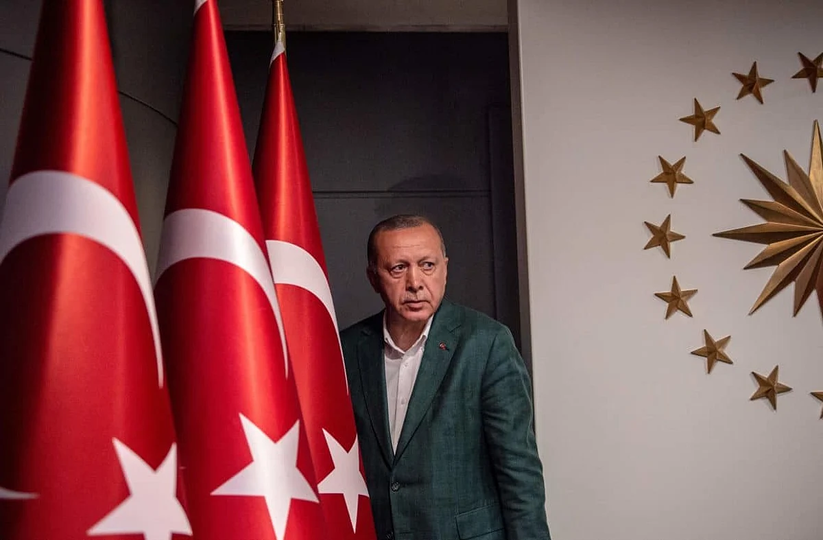 Istanbul's ousted mayor says billions wasted under Erdogan's AKP