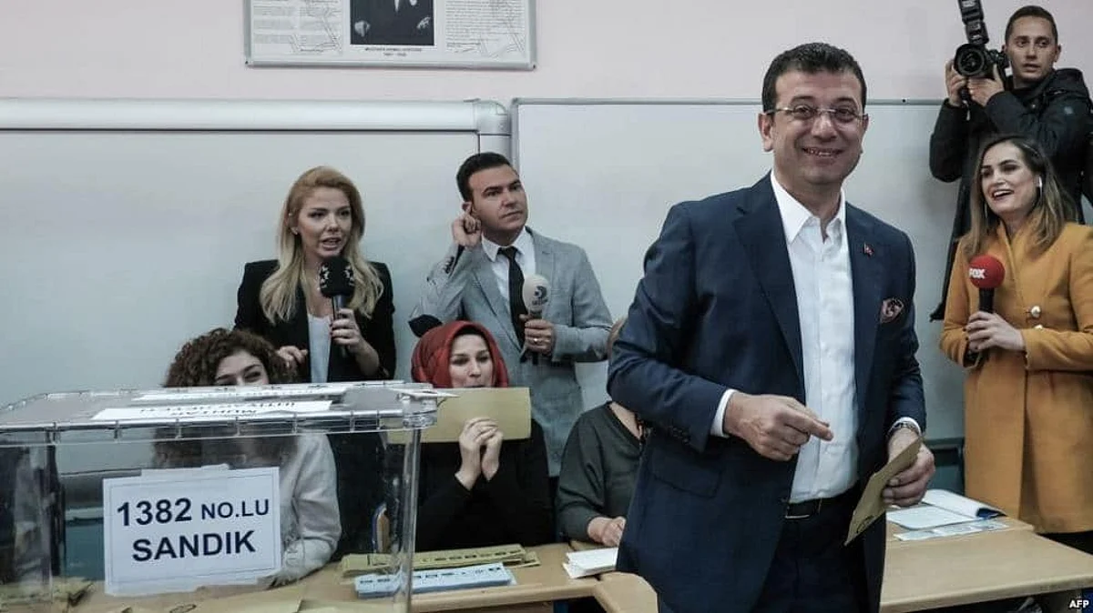 Winner of the Istanbul Municipality Akram Emamoglu during the elections