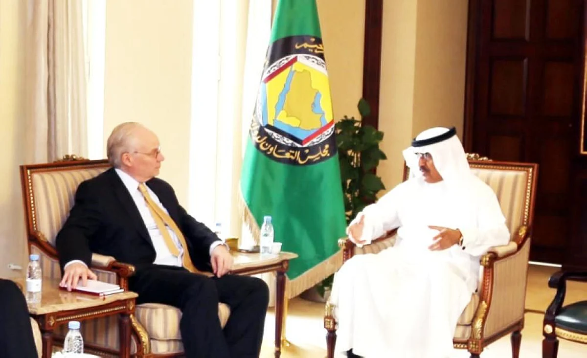 GCC senior official meets with a UN senior official
