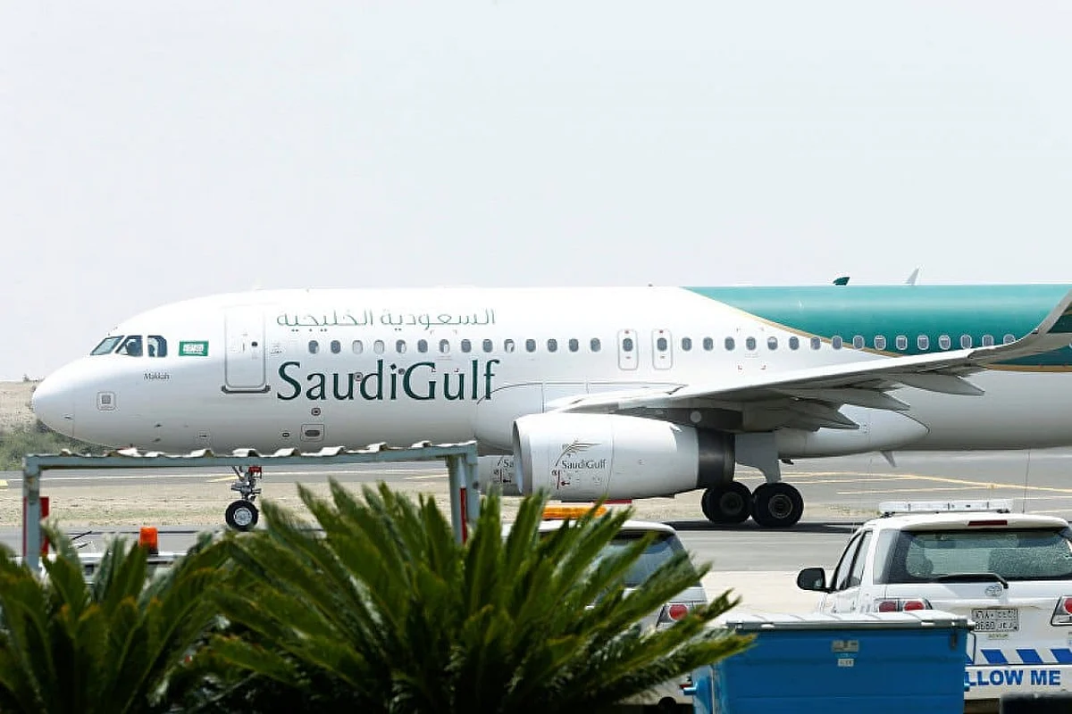 Rights group: Houthi attack on airport 'apparent war crime'